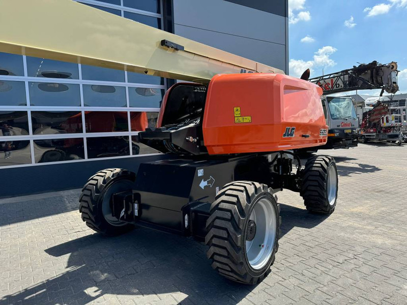 JLG 660SJ - Xe nâng người hình viễn vọng kính: hình 2 JLG 660SJ - Xe nâng người hình viễn vọng kính: hình 2