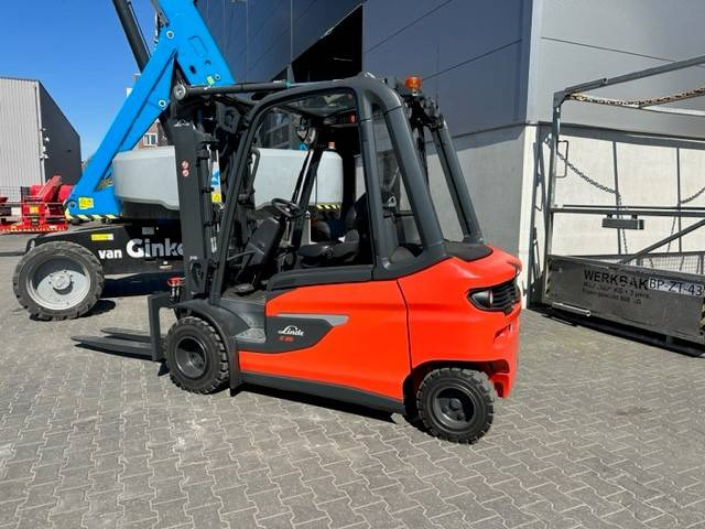 Linde E35L - Xe nâng điện: hình 5 Linde E35L - Xe nâng điện: hình 5