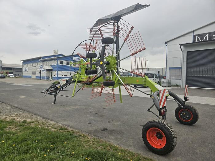 Claas Liner 1600 - Dàn trải/ Cào: hình 4 Claas Liner 1600 - Dàn trải/ Cào: hình 4