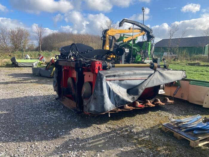 Gruber Compact Disc 610 NH - Đính kèm máy gặt đập thức ăn gia súc: hình 2 Gruber Compact Disc 610 NH - Đính kèm máy gặt đập thức ăn gia súc: hình 2