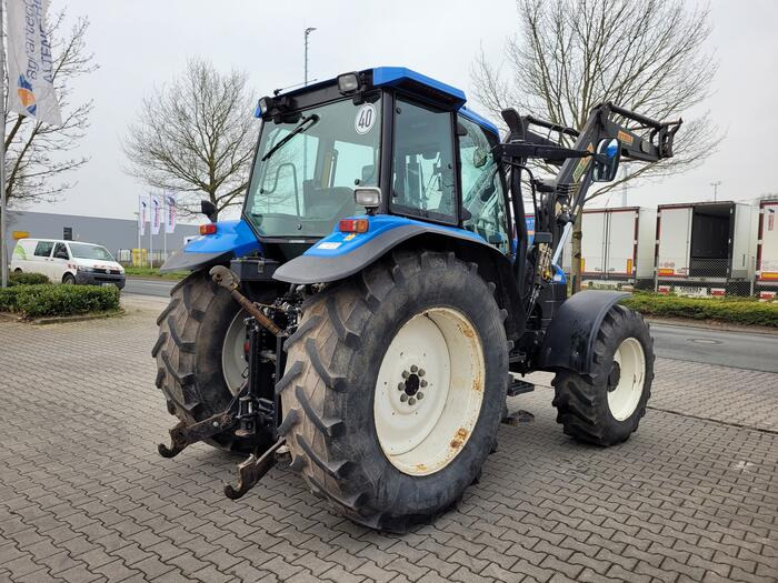New Holland TS 115 - Máy cày: hình 1 New Holland TS 115 - Máy cày: hình 1