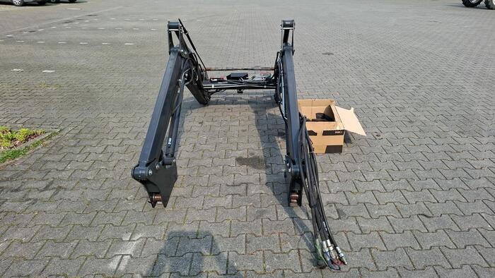 Stoll ClassicLine CL755 + Solid 35-18 P "2 Lader / 2 Loader" - Máy chất hàng trước cho máy cày: hình 3 Stoll ClassicLine CL755 + Solid 35-18 P "2 Lader / 2 Loader" - Máy chất hàng trước cho máy cày: hình 3
