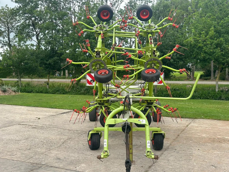Claas Claas Volto 1320 T Schudder - Dàn trải/ Cào: hình 4 Claas Claas Volto 1320 T Schudder - Dàn trải/ Cào: hình 4