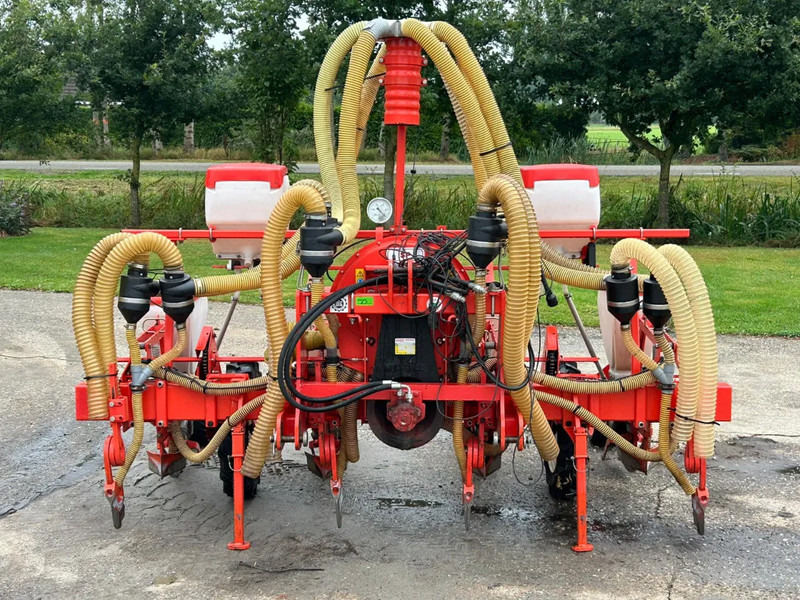 Gaspardo Gaspardo SP540 Maiszaaimachine 4 rijer Zaaimachine - Trang thiết bị gieo hạt: hình 2 Gaspardo Gaspardo SP540 Maiszaaimachine 4 rijer Zaaimachine - Trang thiết bị gieo hạt: hình 2