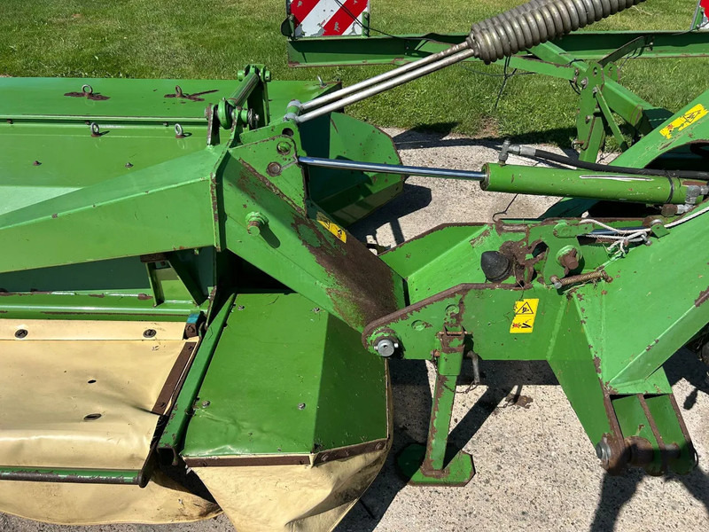 Krone Easycut 9140 CV triple maaier - Máy cắt cỏ: hình 5 Krone Easycut 9140 CV triple maaier - Máy cắt cỏ: hình 5
