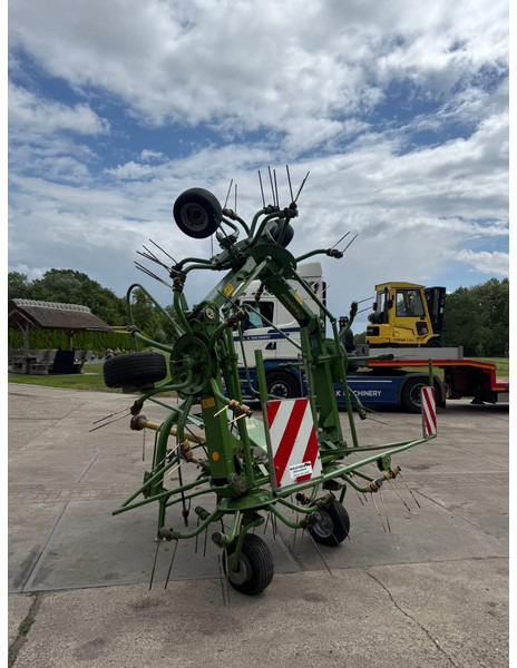 Krone KW 6.70/6 Schudder schuilstelling - Dàn trải/ Cào: hình 4 Krone KW 6.70/6 Schudder schuilstelling - Dàn trải/ Cào: hình 4
