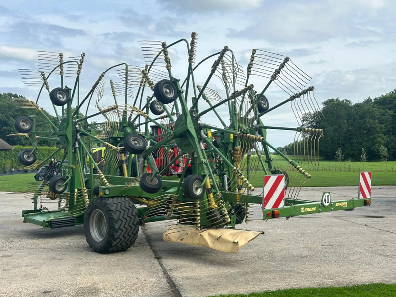 Krone Swadro 1400 Plus 4 Rotorhark Zwiller - Dàn trải/ Cào: hình 5 Krone Swadro 1400 Plus 4 Rotorhark Zwiller - Dàn trải/ Cào: hình 5