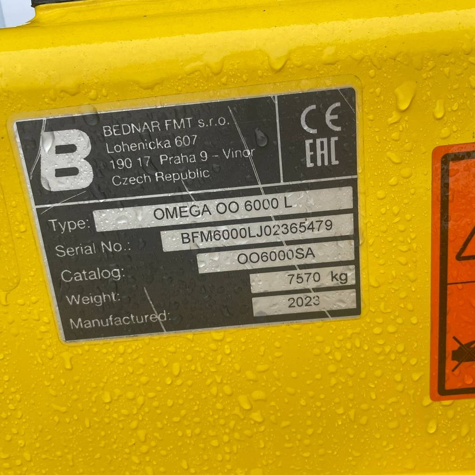 Bednar OMEGA OO 6000 L - Máy gieo hạt: hình 4 Bednar OMEGA OO 6000 L - Máy gieo hạt: hình 4