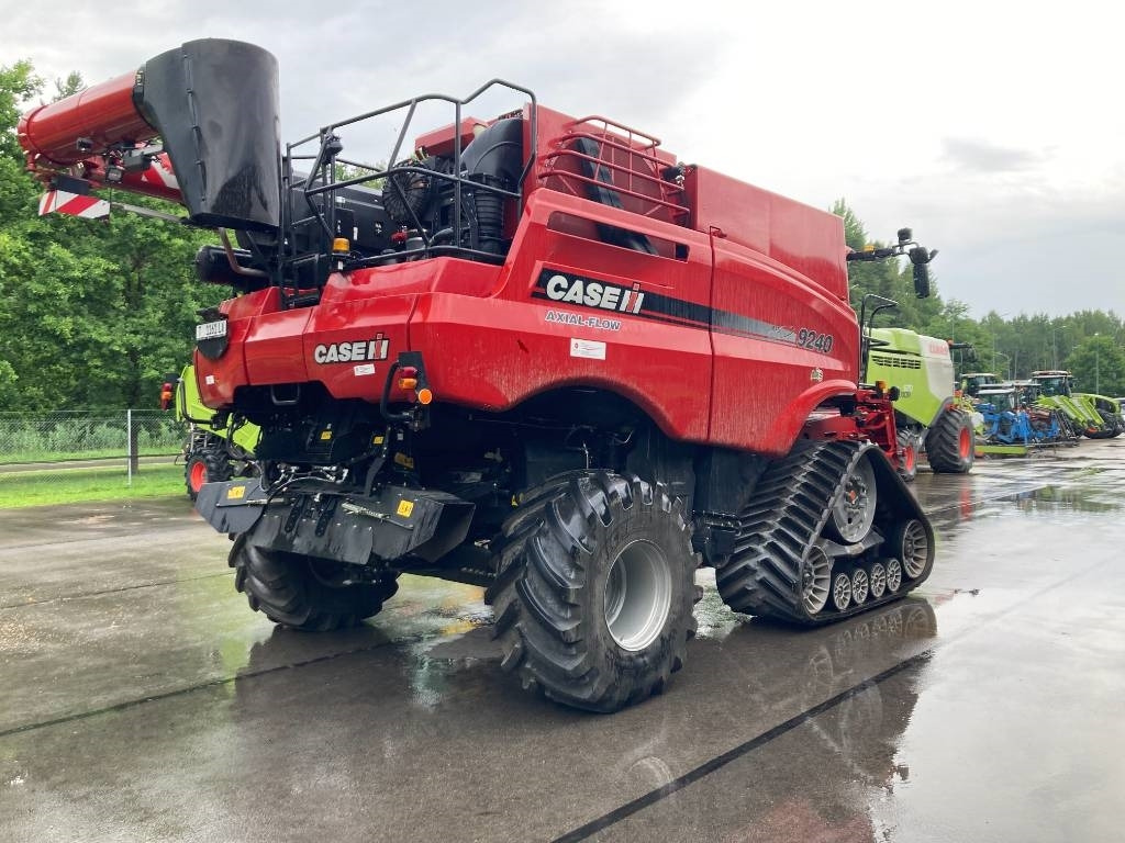 Máy gặt đập Case IH 9240: hình 6
