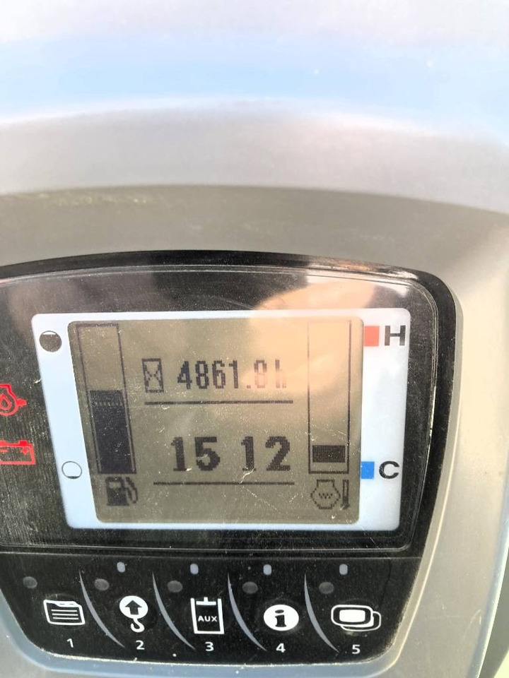 Máy xúc mini Kubota KX 057-4: hình 7