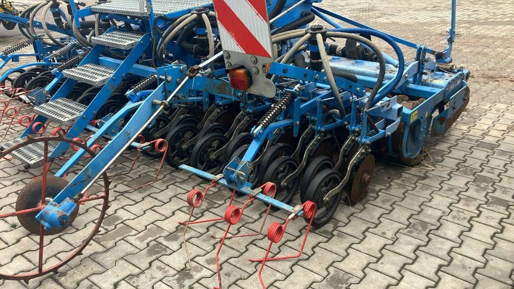 Lemken Solitair 8/400-DS 150 + Zirkon 12/400 - Máy gieo hạt: hình 4 Lemken Solitair 8/400-DS 150 + Zirkon 12/400 - Máy gieo hạt: hình 4