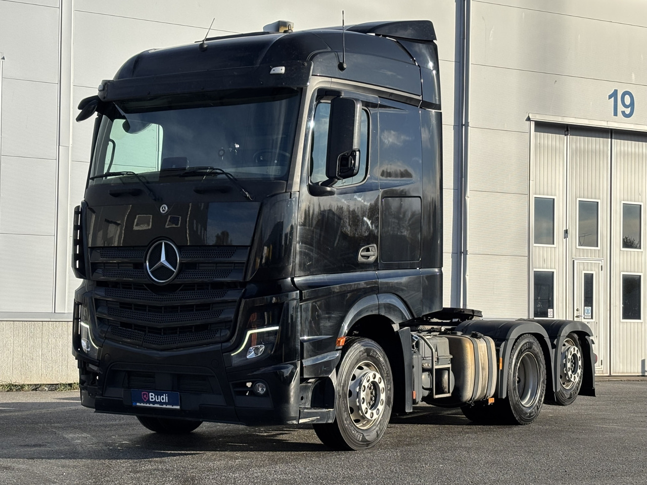 Dragbil Mercedes-Benz Actros 12.8 PowerShift -2022 - Xe đầu kéo: hình 1 Dragbil Mercedes-Benz Actros 12.8 PowerShift -2022 - Xe đầu kéo: hình 1
