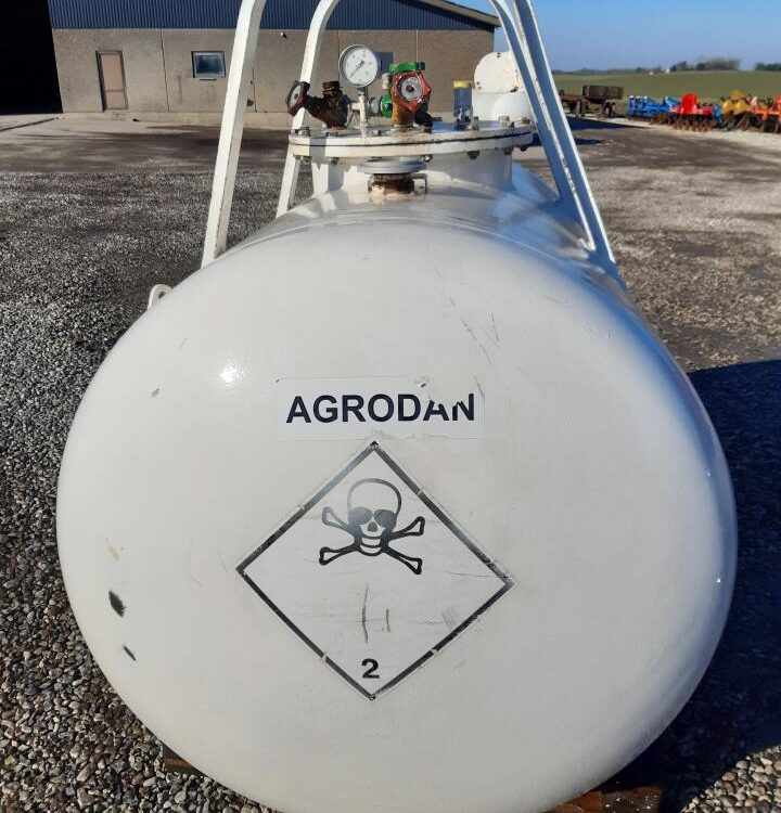 Agrodan Ammoniaktank 1200 kg - Trang thiết bị bón phân, Bồn chứa: hình 3 Agrodan Ammoniaktank 1200 kg - Trang thiết bị bón phân, Bồn chứa: hình 3