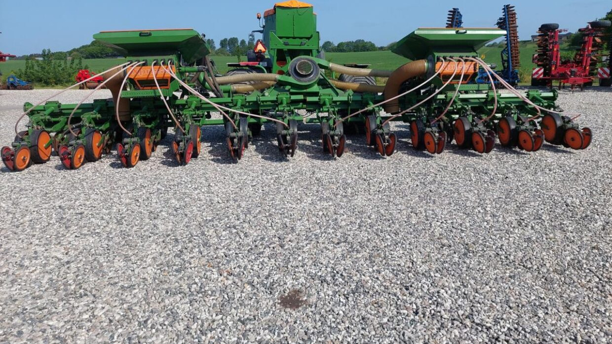 Amazone EDX 9000-T - 12 rækket - Máy gieo hạt chính xác: hình 4 Amazone EDX 9000-T - 12 rækket - Máy gieo hạt chính xác: hình 4