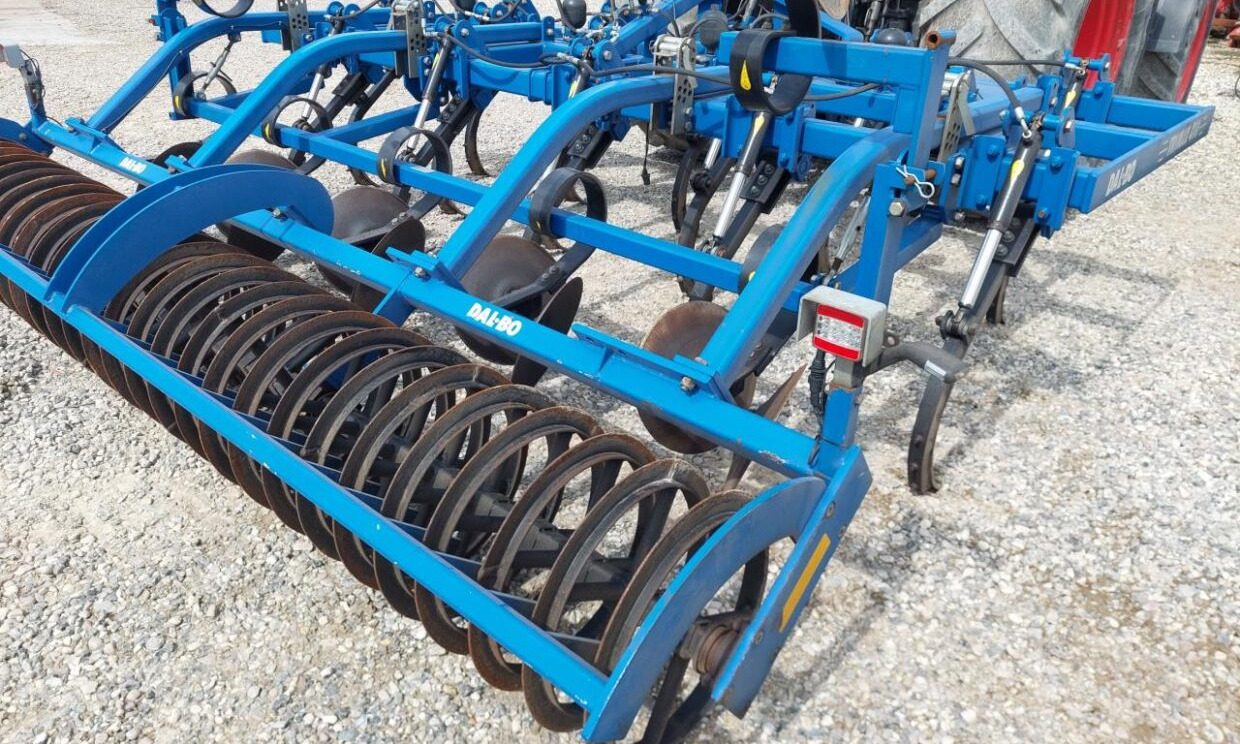 Dalbo Trimax 410 - Bừa: hình 3 Dalbo Trimax 410 - Bừa: hình 3