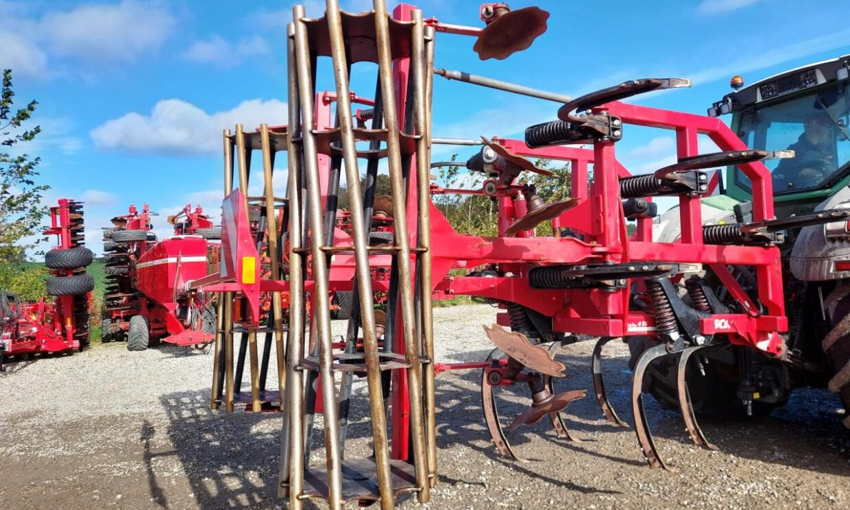 Horsch Terrano 4 FX - Bừa: hình 4 Horsch Terrano 4 FX - Bừa: hình 4