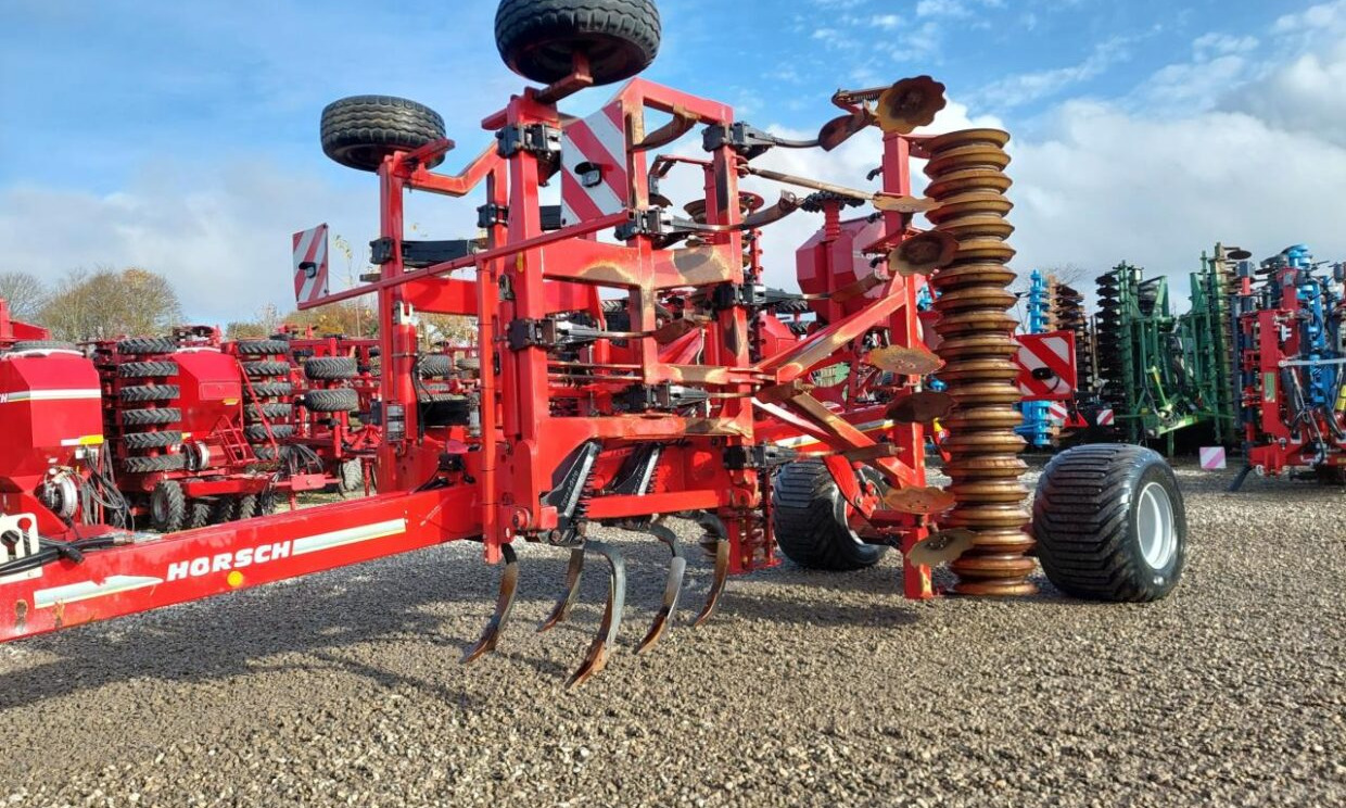 Horsch Terrano 6 FX med DouDrill - Bừa: hình 1 Horsch Terrano 6 FX med DouDrill - Bừa: hình 1