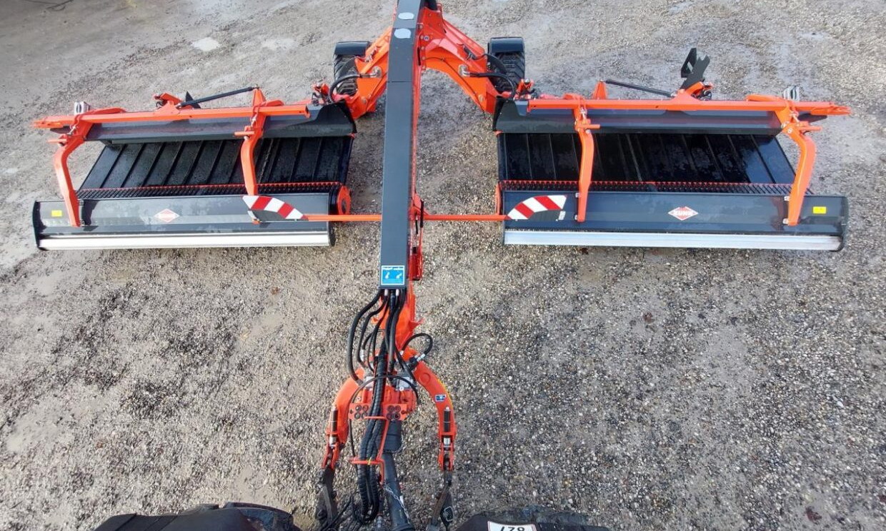 Kuhn Merge Maxx 950 - Dàn trải/ Cào: hình 5 Kuhn Merge Maxx 950 - Dàn trải/ Cào: hình 5