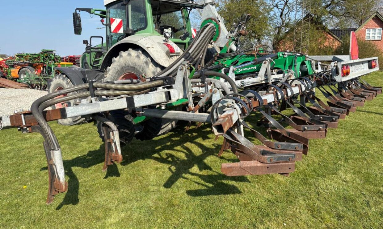 Samson CMX 12 rækket majs-nedfælder - Máy phun bùn: hình 4 Samson CMX 12 rækket majs-nedfælder - Máy phun bùn: hình 4