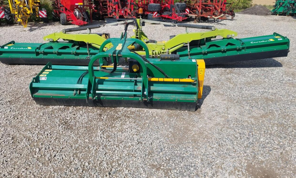 Spearhead Trident 7600 HD afpudser - Dàn băm cỏ: hình 2 Spearhead Trident 7600 HD afpudser - Dàn băm cỏ: hình 2