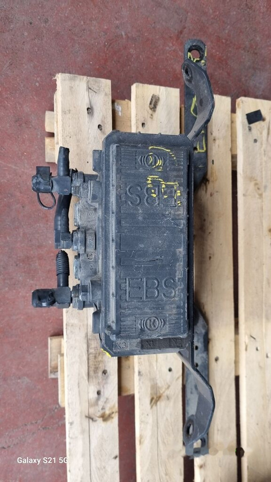 KNORR-BREMSE Knorr-Bremse AIR DRYER Mercedes-Benz ACTROS MP4 - Van phanh cho Xe tải: hình 3 KNORR-BREMSE Knorr-Bremse AIR DRYER Mercedes-Benz ACTROS MP4 - Van phanh cho Xe tải: hình 3