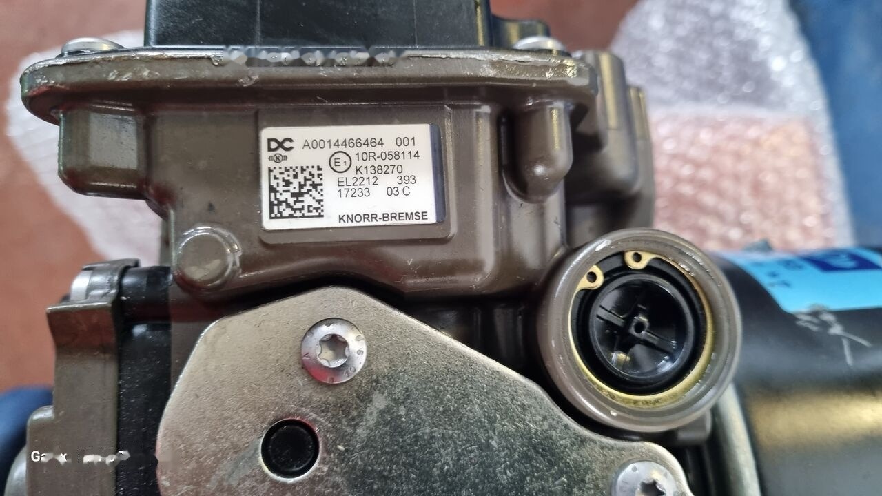 Knorr-Bremse AIR DRYER UNIT EAPU K138270 Mercedes-Benz ACTROS MP4 EURO 6 - ECU cho Xe tải: hình 2 Knorr-Bremse AIR DRYER UNIT EAPU K138270 Mercedes-Benz ACTROS MP4 EURO 6 - ECU cho Xe tải: hình 2