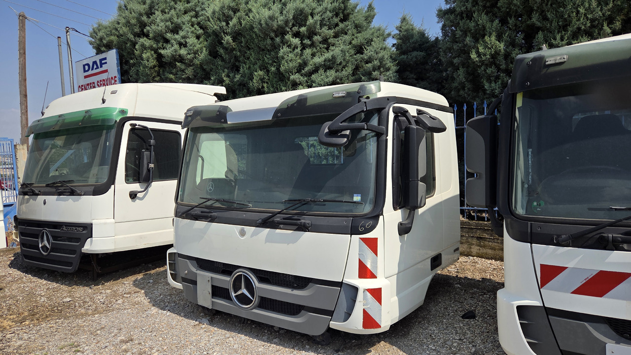 MERCEDES-BENZ ACTROS MP1-MP2-MP3 - Cabin: hình 3 MERCEDES-BENZ ACTROS MP1-MP2-MP3 - Cabin: hình 3