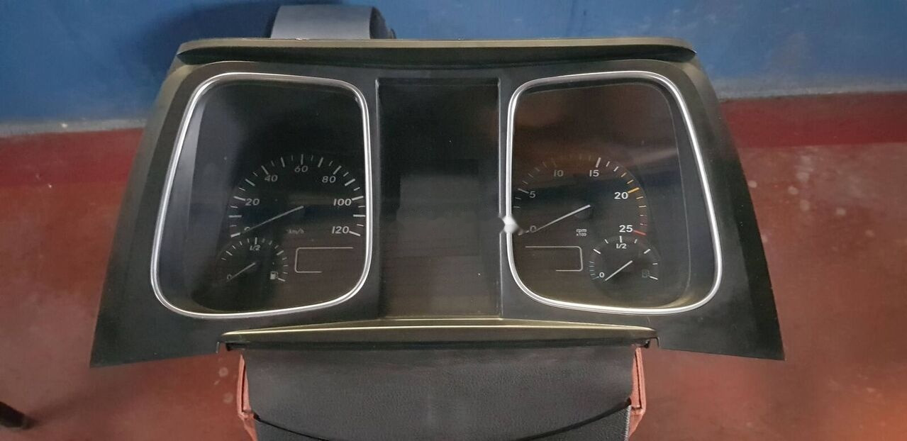MERCEDES-BENZ INSTRUMENT PANEL ACTROS ATEGO EURO 6 - Bảng điều khiển cho Xe tải: hình 5 MERCEDES-BENZ INSTRUMENT PANEL ACTROS ATEGO EURO 6 - Bảng điều khiển cho Xe tải: hình 5