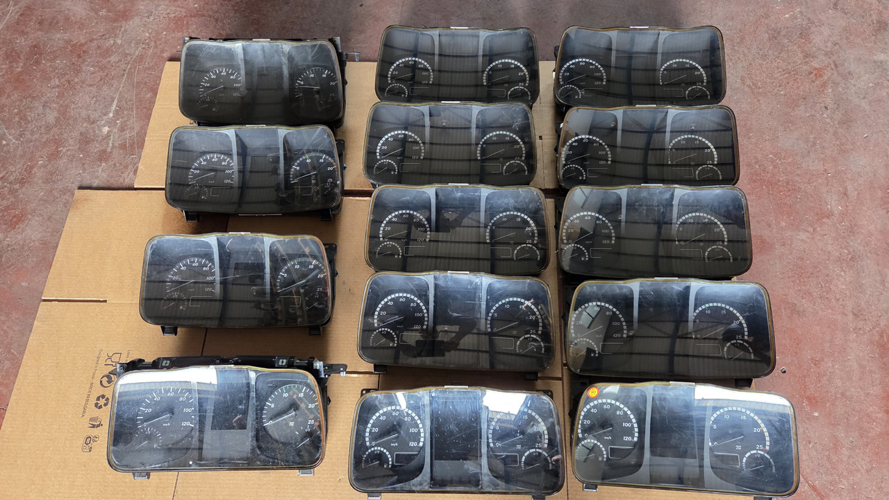 MERCEDES-BENZ INSTRUMENT PANEL ACTROS -ATEGO - Bảng điều khiển cho Xe tải: hình 1 MERCEDES-BENZ INSTRUMENT PANEL ACTROS -ATEGO - Bảng điều khiển cho Xe tải: hình 1