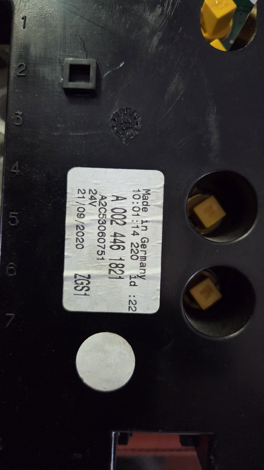 MERCEDES-BENZ INSTRUMENT PANEL MERCEDES ATEGO - Bảng điều khiển cho Xe tải: hình 4 MERCEDES-BENZ INSTRUMENT PANEL MERCEDES ATEGO - Bảng điều khiển cho Xe tải: hình 4