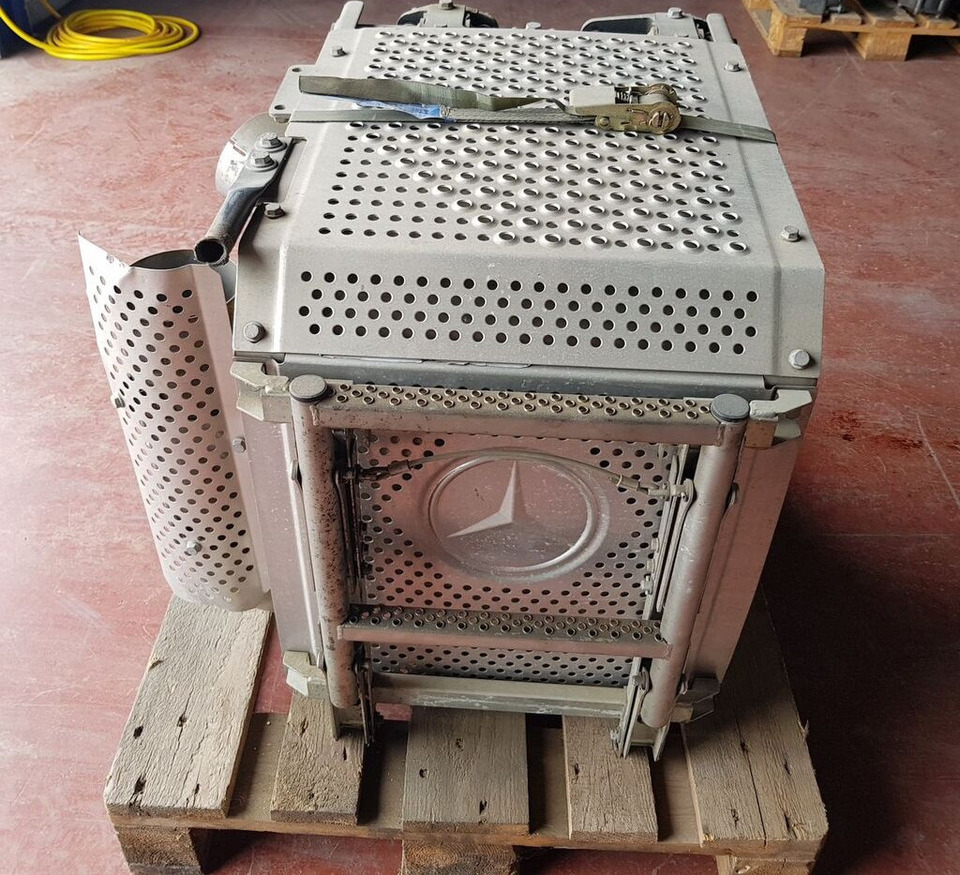 Mercedes-Benz GILLET Z308246 A 957 490 05 14 Mercedes-Benz - Bộ chuyển đổi xúc tác cho Xe tải: hình 3 Mercedes-Benz GILLET Z308246 A 957 490 05 14 Mercedes-Benz - Bộ chuyển đổi xúc tác cho Xe tải: hình 3