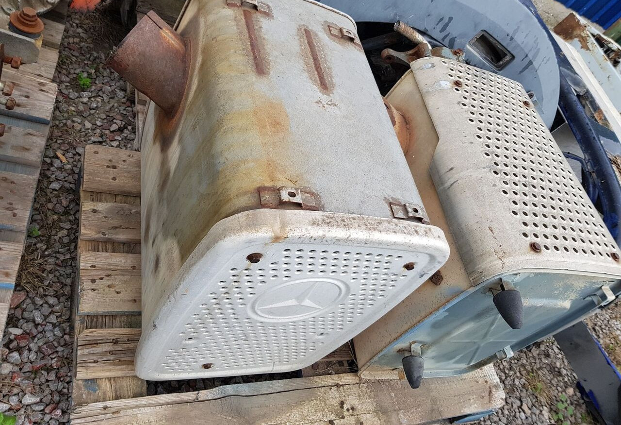 Mercedes-Benz GILLET Z308246 A 957 490 05 14 Mercedes-Benz - Bộ chuyển đổi xúc tác cho Xe tải: hình 4 Mercedes-Benz GILLET Z308246 A 957 490 05 14 Mercedes-Benz - Bộ chuyển đổi xúc tác cho Xe tải: hình 4