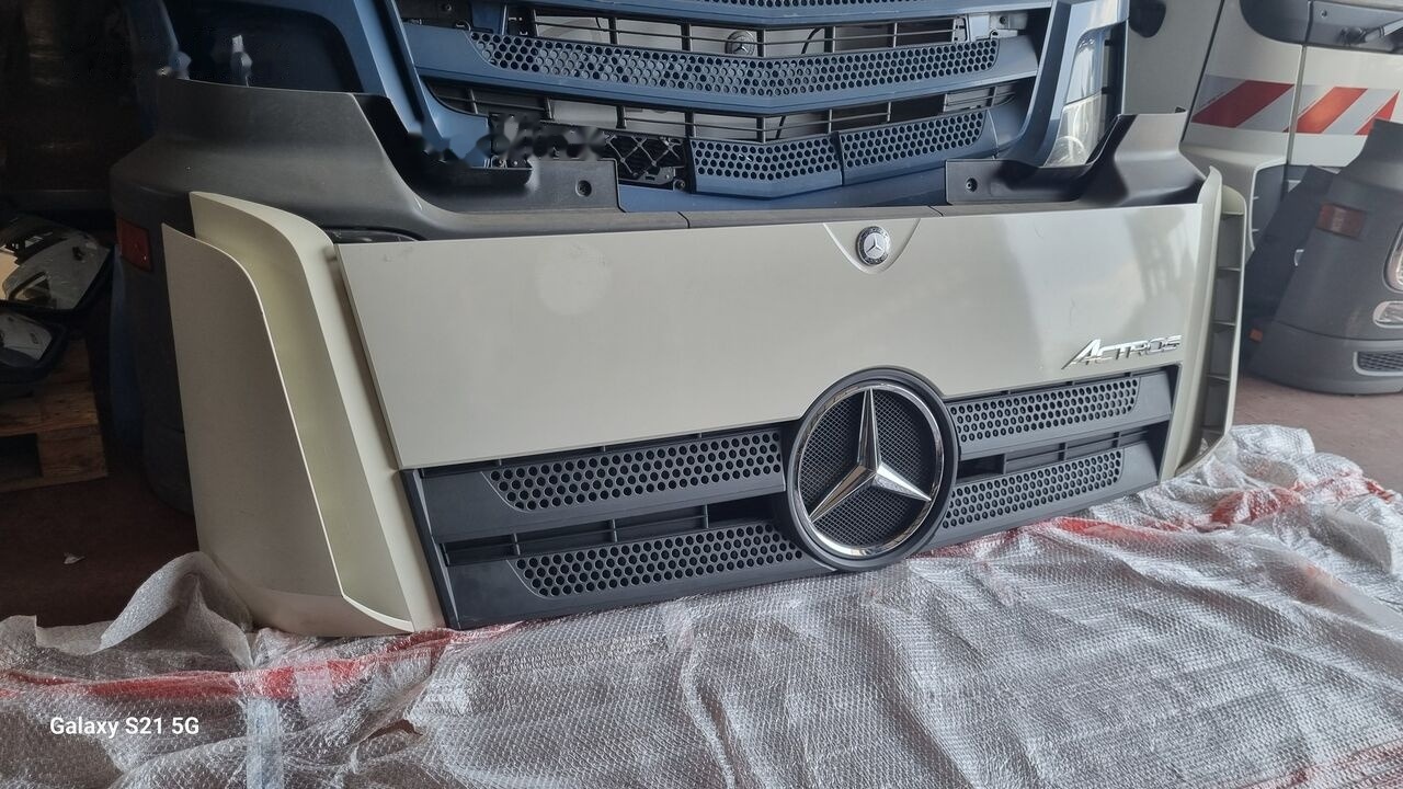 Mercedes-Benz MERCEDES ACTROS MP4 EURO 6 Mercedes-Benz ACTROS MP4 - Nắp máy cho Xe tải: hình 3 Mercedes-Benz MERCEDES ACTROS MP4 EURO 6 Mercedes-Benz ACTROS MP4 - Nắp máy cho Xe tải: hình 3
