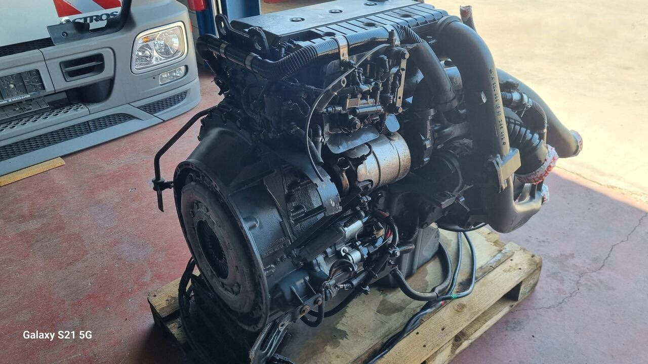 Mercedes-Benz MOTOR OM 924 LA EURO 5 OM 924 930 Mercedes-Benz ATEGO - Động cơ cho Xe tải: hình 2 Mercedes-Benz MOTOR OM 924 LA EURO 5 OM 924 930 Mercedes-Benz ATEGO - Động cơ cho Xe tải: hình 2