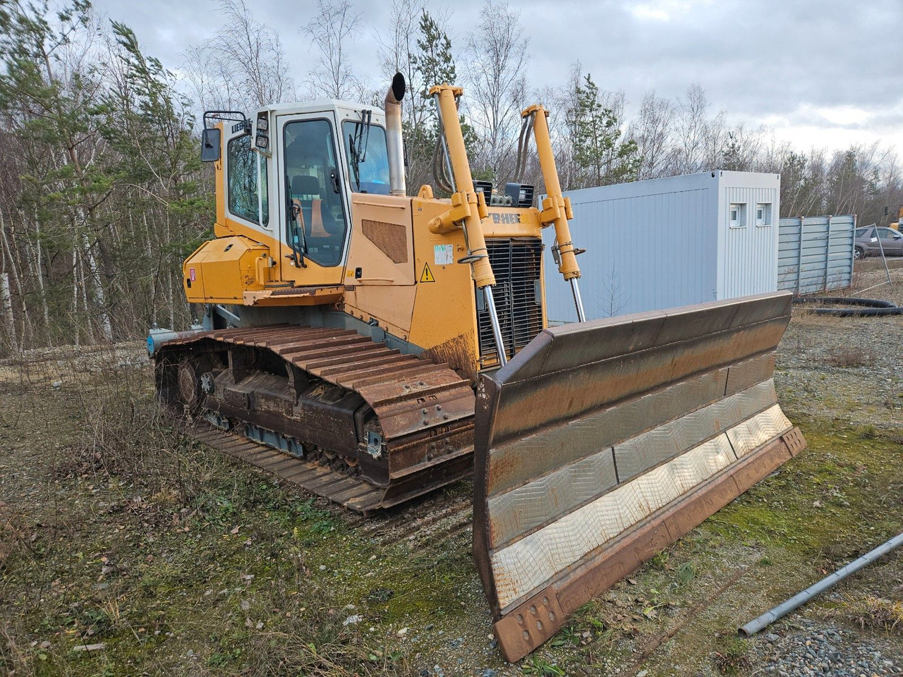 Liebherr PR 724 LGP Raupe - Máy ủi: hình 1 Liebherr PR 724 LGP Raupe - Máy ủi: hình 1