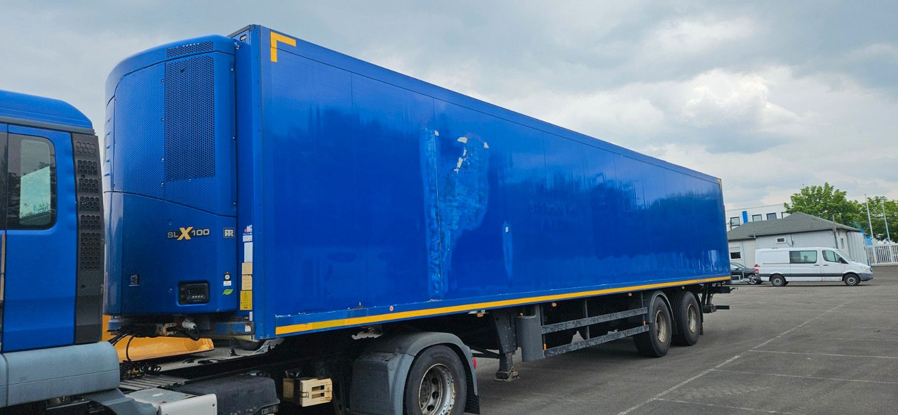 Schmitz Cargobull Kühlkoffer ThermoKing mit Ladebordwand - Sơ mi rơ moóc đông lạnh: hình 2 Schmitz Cargobull Kühlkoffer ThermoKing mit Ladebordwand - Sơ mi rơ moóc đông lạnh: hình 2