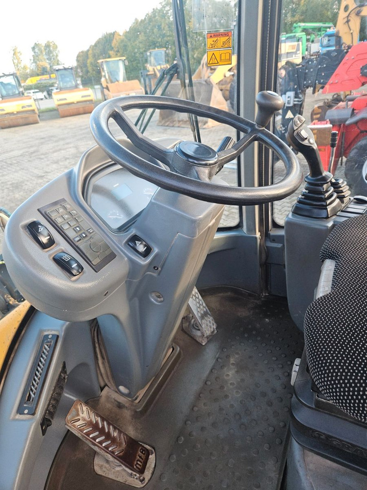 Volvo L30G Radlader mit Klappschaufel - Máy xúc lật bánh lốp: hình 5 Volvo L30G Radlader mit Klappschaufel - Máy xúc lật bánh lốp: hình 5