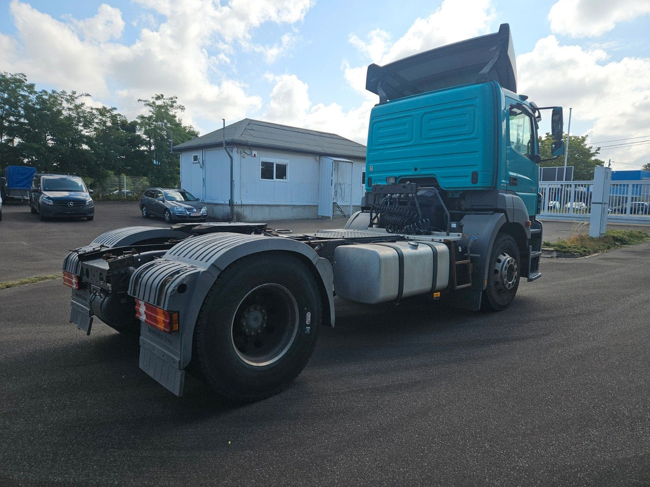Mercedes-Benz Axor 1843 4x2 mit Kipphydraulik - Xe đầu kéo: hình 3 Mercedes-Benz Axor 1843 4x2 mit Kipphydraulik - Xe đầu kéo: hình 3