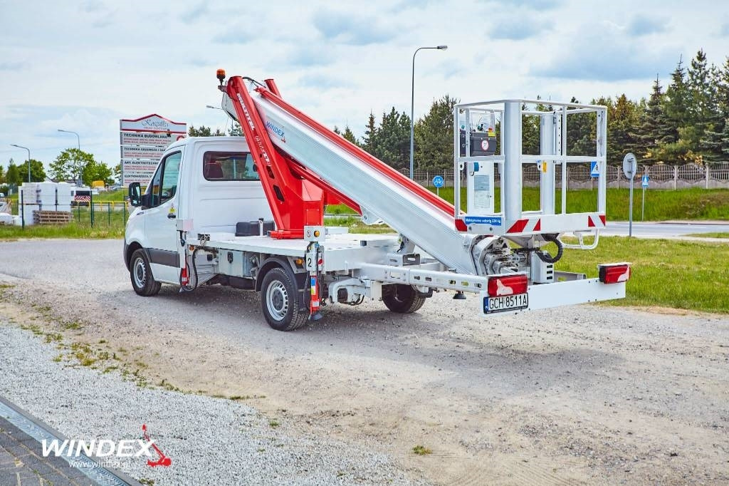 Multitel MTE 270 - Nền bục trên không gắn trên xe tải: hình 5 Multitel MTE 270 - Nền bục trên không gắn trên xe tải: hình 5
