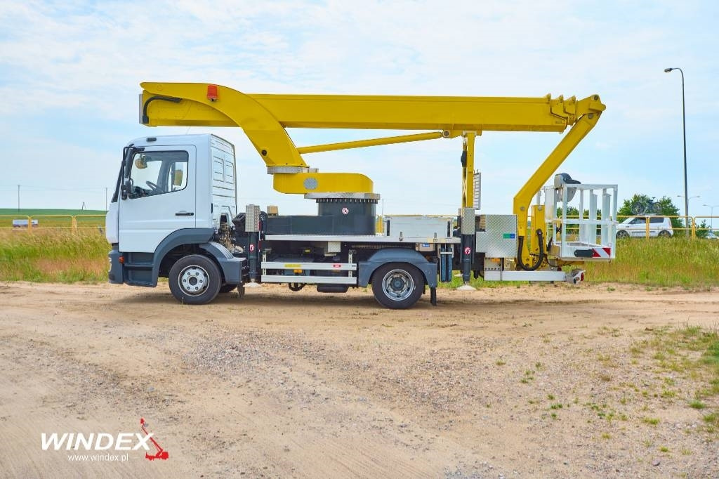 Cho thuê Palfinger P 300 KS  Palfinger P 300 KS: hình 6