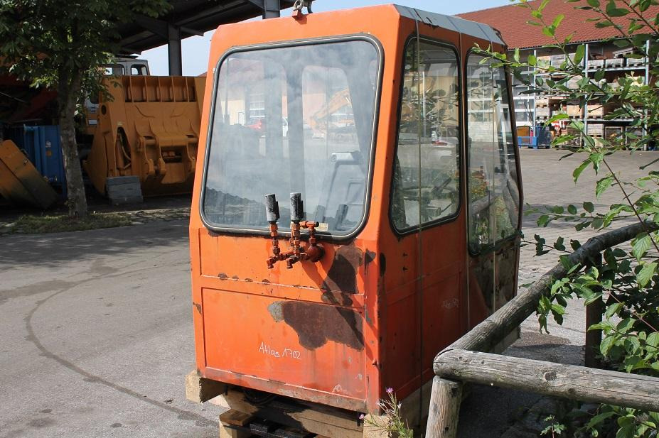Atlas 1702D - Cabin cho Máy móc xây dựng: hình 4 Atlas 1702D - Cabin cho Máy móc xây dựng: hình 4