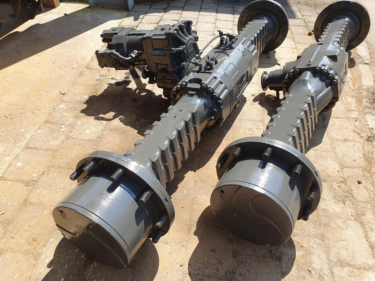Atlas Spicer aus Radlader - Trục và các bộ phận cho Máy móc xây dựng: hình 2 Atlas Spicer aus Radlader - Trục và các bộ phận cho Máy móc xây dựng: hình 2