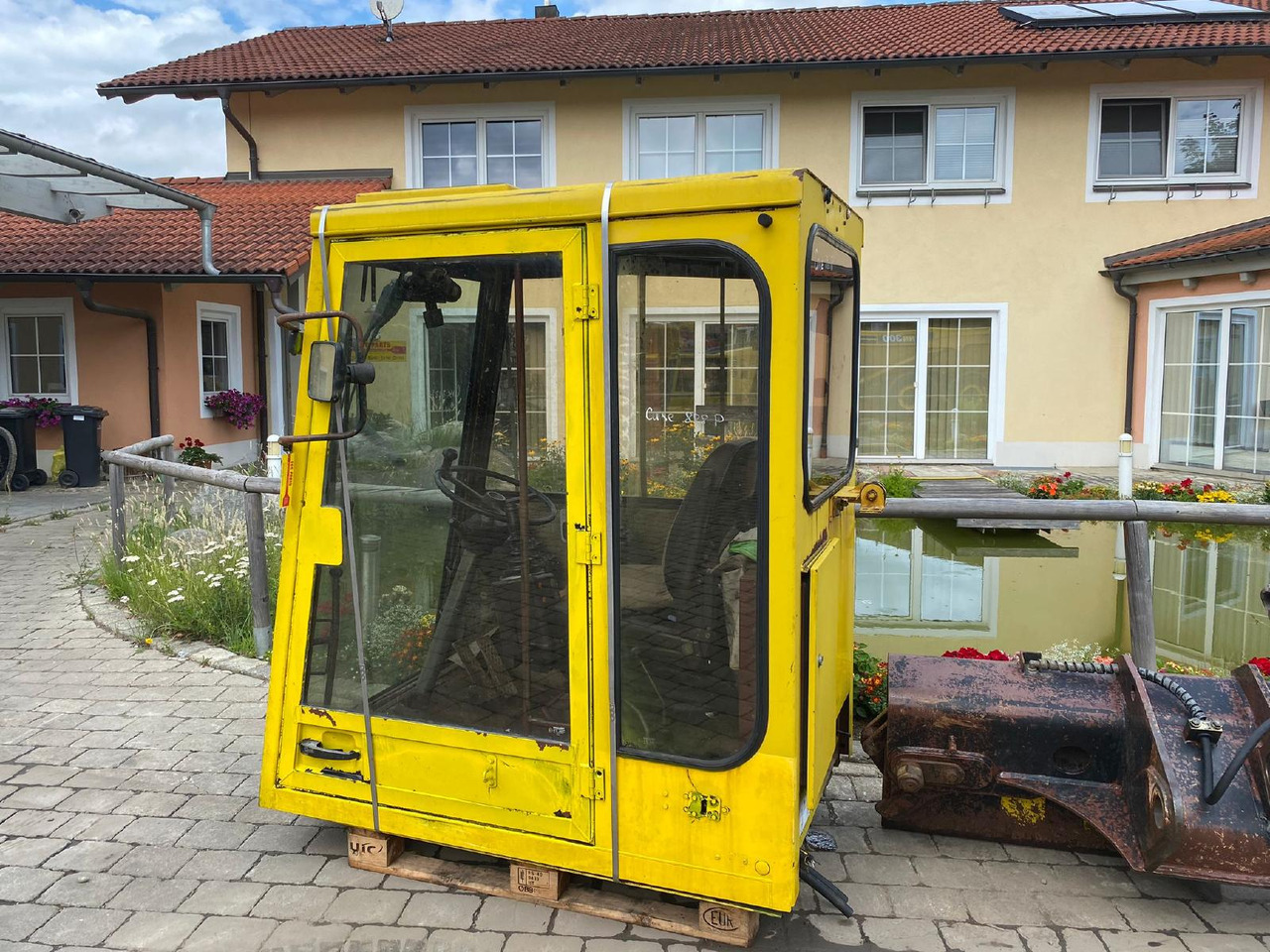Case 888 P - Cabin cho Máy móc xây dựng: hình 1 Case 888 P - Cabin cho Máy móc xây dựng: hình 1