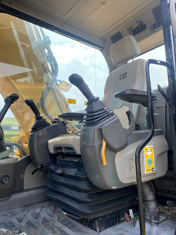 Máy xúc bánh xích Caterpillar 319D: hình 11