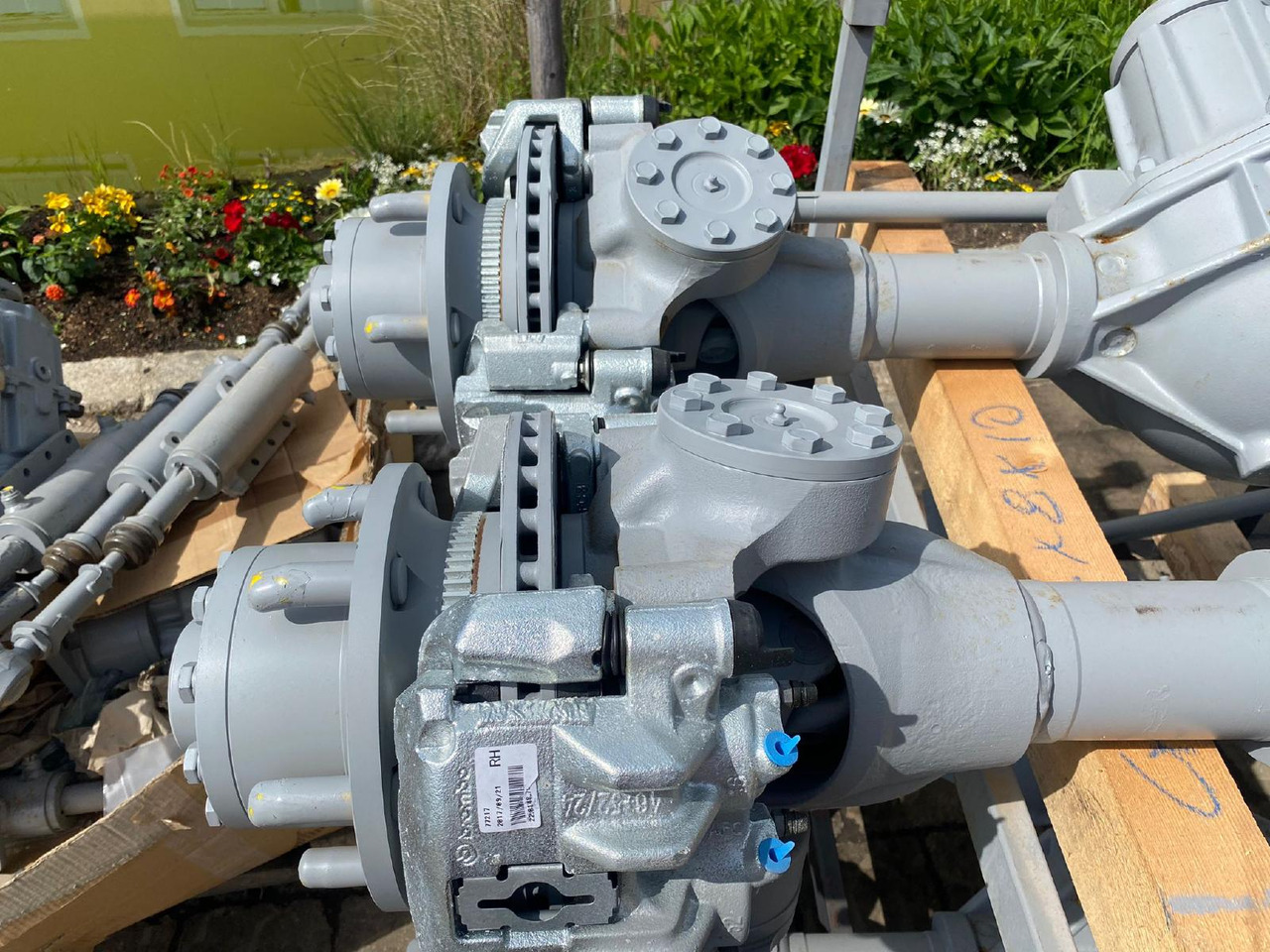 HY 149 - Trục và các bộ phận cho Máy móc xây dựng: hình 2 HY 149 - Trục và các bộ phận cho Máy móc xây dựng: hình 2