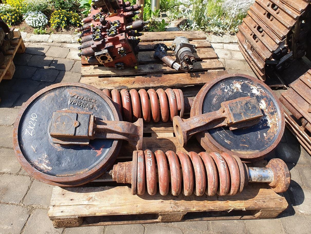 Hitachi ZX 210 - Phần gầm cho Máy xúc: hình 1 Hitachi ZX 210 - Phần gầm cho Máy xúc: hình 1