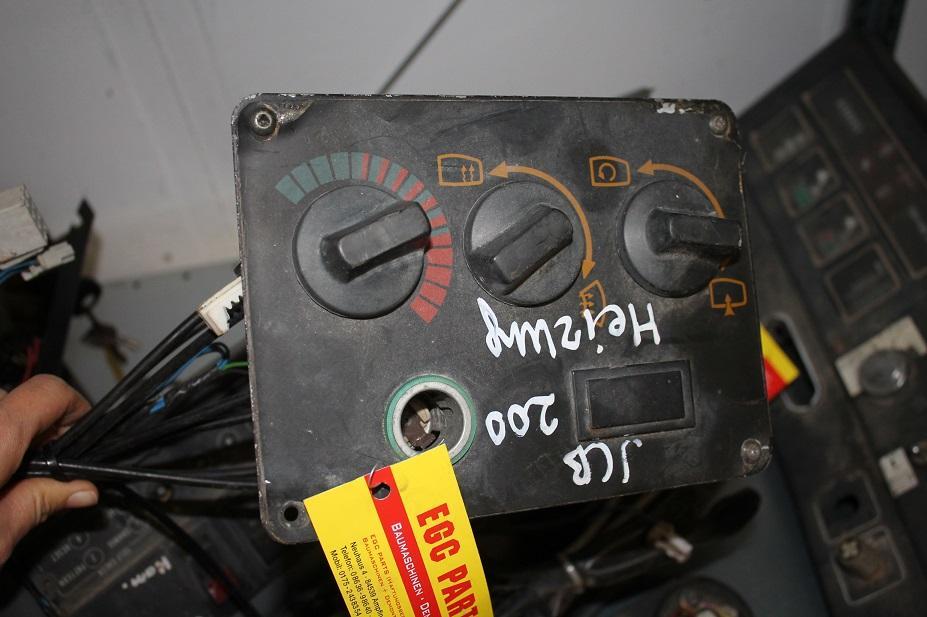 JCB 210 - Bảng điều khiển cho Máy xúc bánh xích: hình 3 JCB 210 - Bảng điều khiển cho Máy xúc bánh xích: hình 3