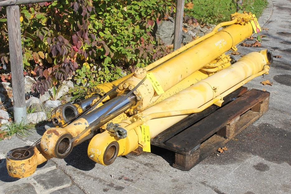 Komatsu PC 240 - Xi lanh thủy lực cho Máy móc xây dựng: hình 2 Komatsu PC 240 - Xi lanh thủy lực cho Máy móc xây dựng: hình 2