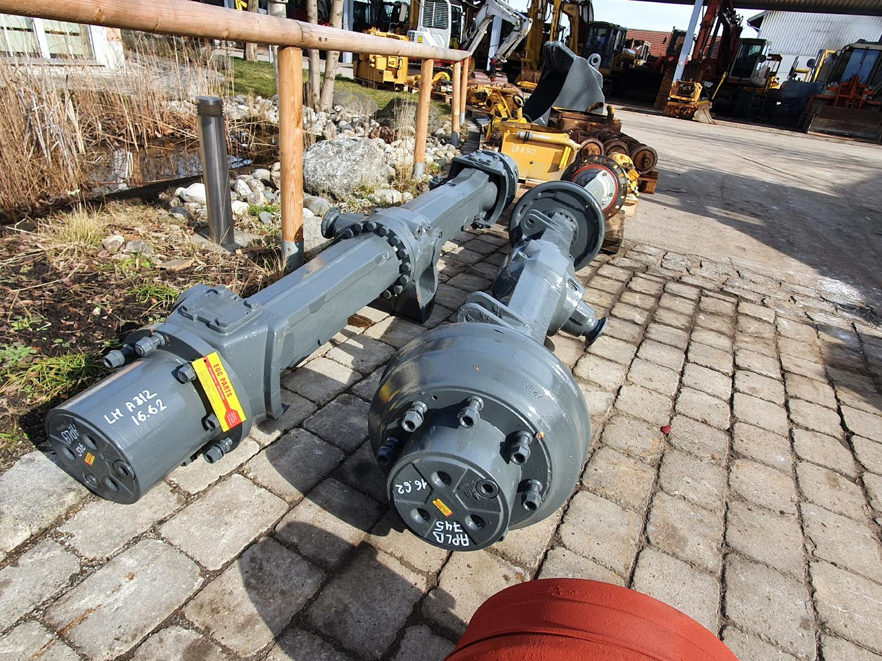 Liebherr AP B 745 aus A312 - Trục và các bộ phận cho Máy móc xây dựng: hình 2 Liebherr AP B 745 aus A312 - Trục và các bộ phận cho Máy móc xây dựng: hình 2