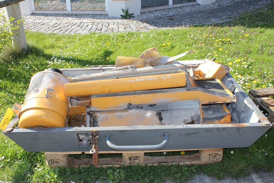 Liebherr R 924 HDSL - Thân xe và ngoại thất cho Máy móc xây dựng: hình 2 Liebherr R 924 HDSL - Thân xe và ngoại thất cho Máy móc xây dựng: hình 2